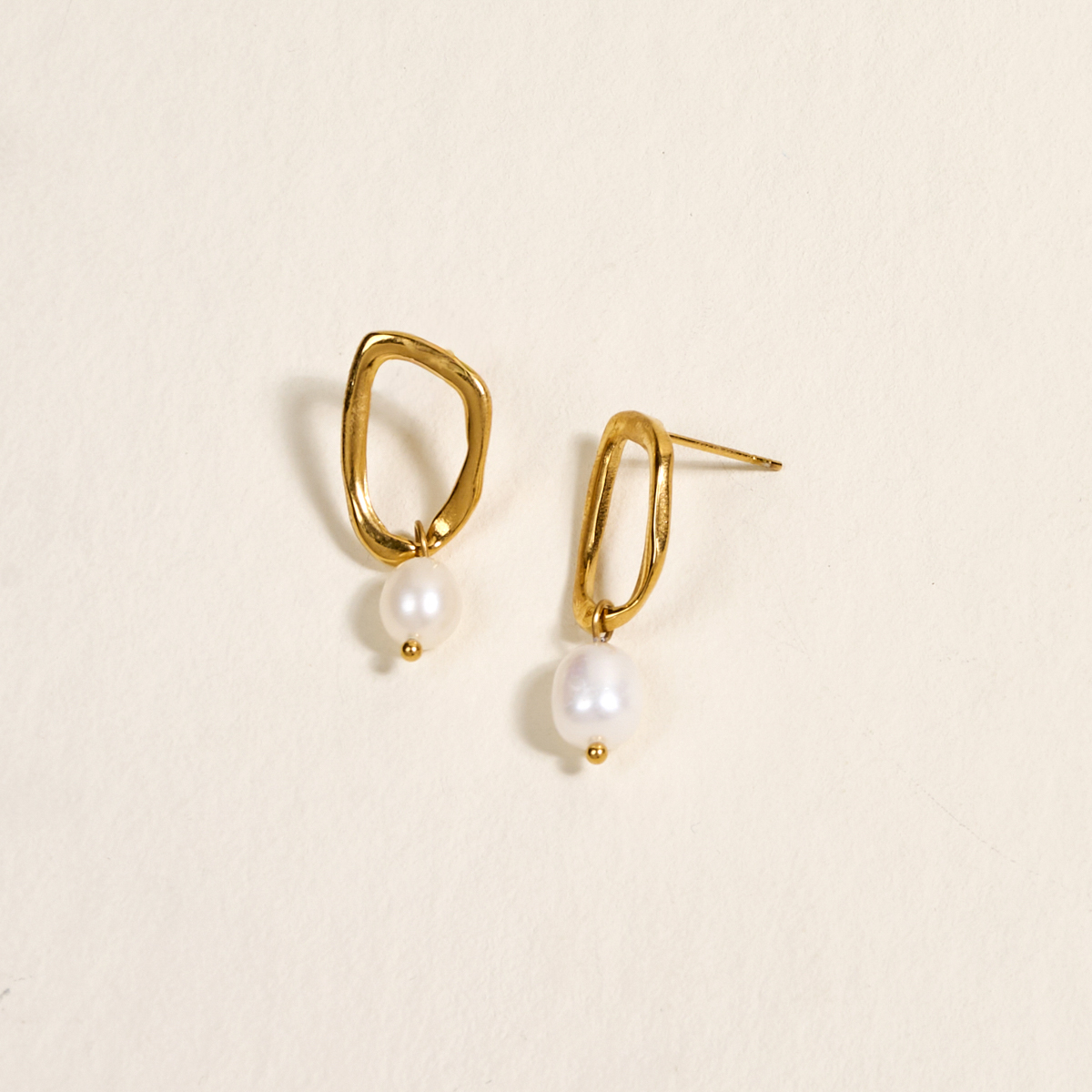 Picture of Standout Earrings-Dainty Drift