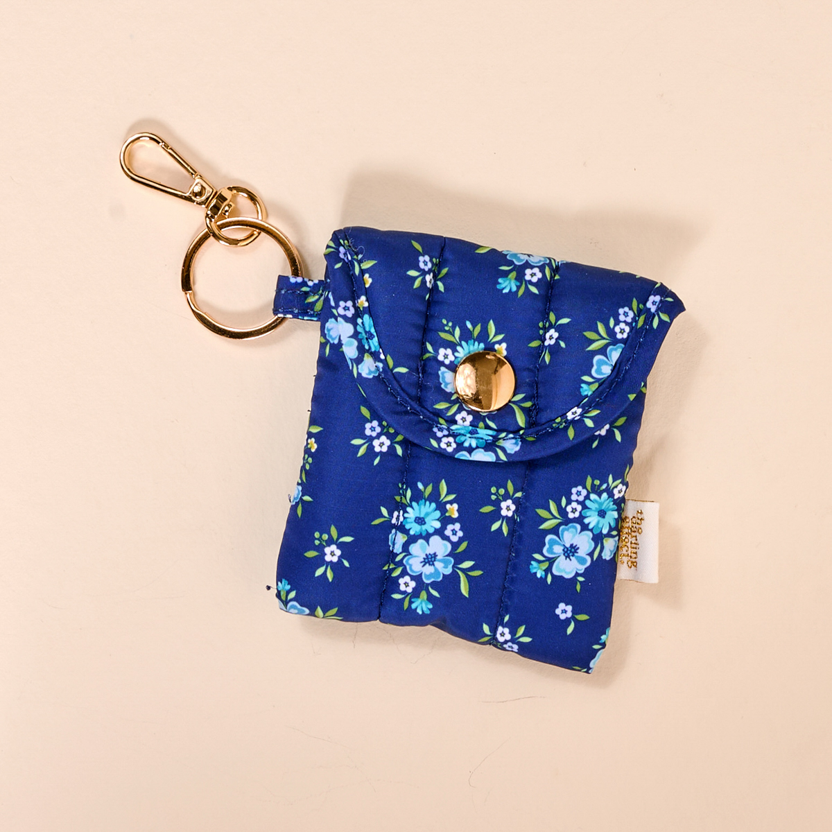 Picture of Puffy Earbud Case Keychain-Endless Daydream Navy