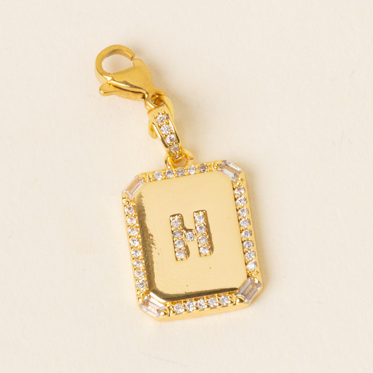 Picture of Jewelry Charm Initial Letter Gold-H
