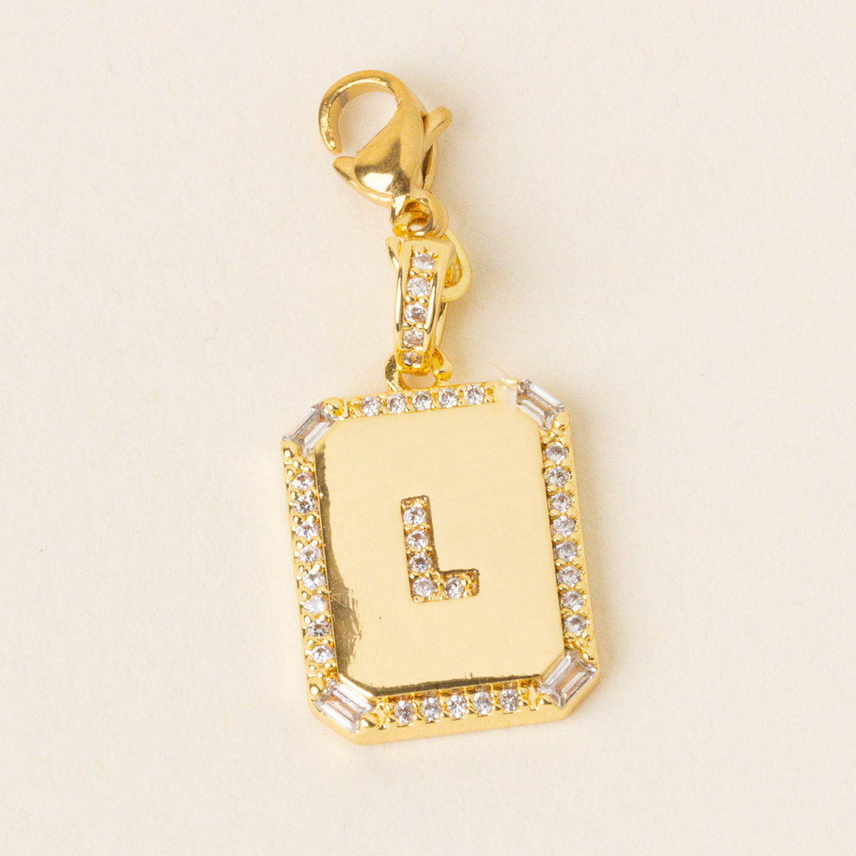 Picture of Jewelry Charm Initial Letter Gold-L