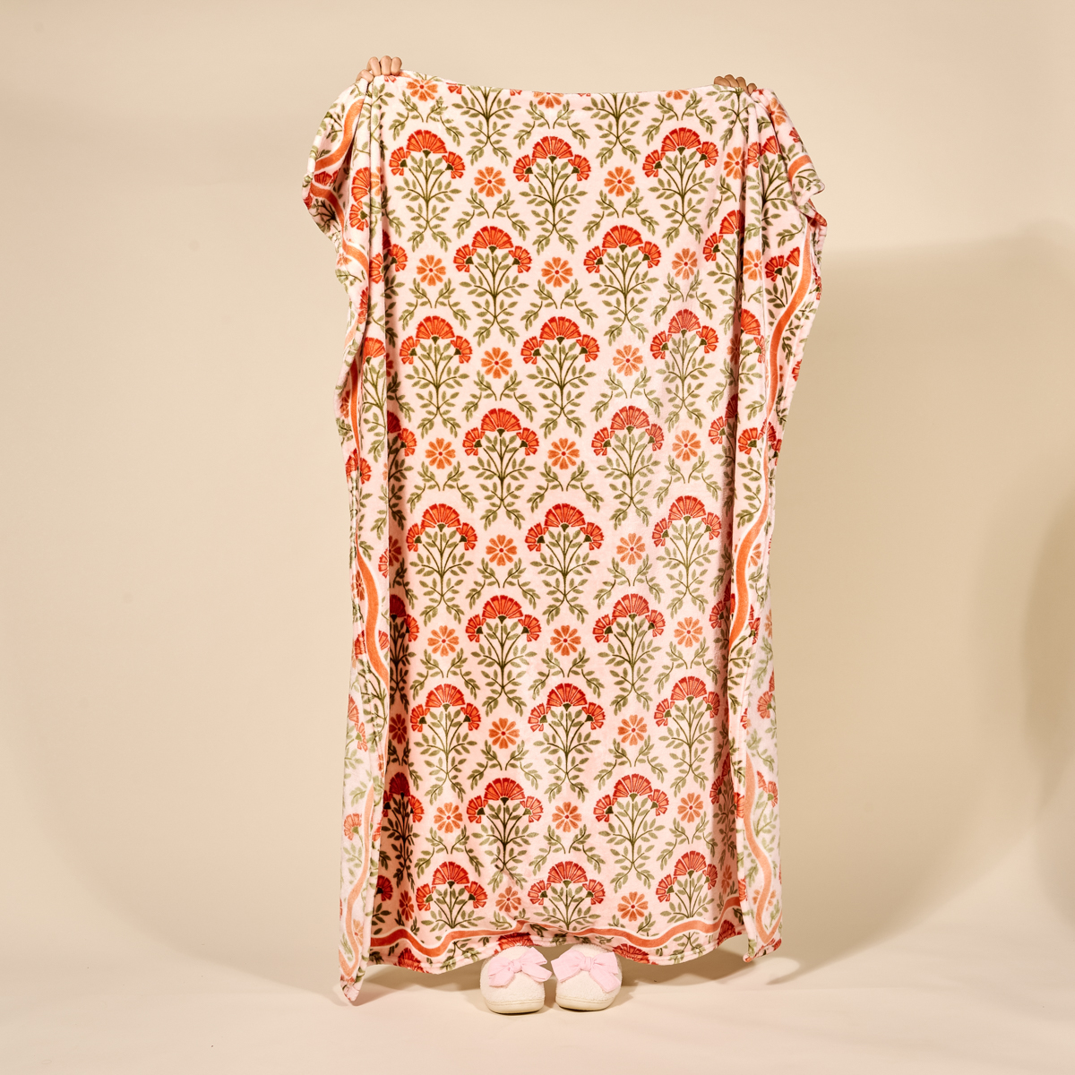 Picture of Snuggle Up Plush Blanket-Everbloom Dusty Rose