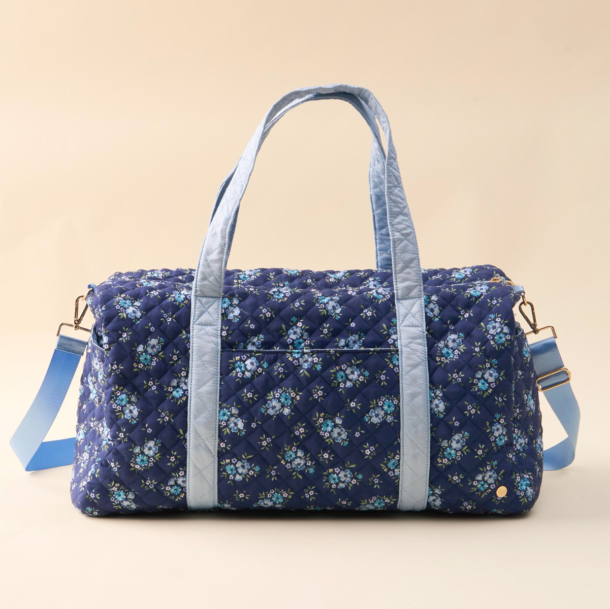 Picture of On-the-Go Quilted Weekender Bag-Endless Daydream N