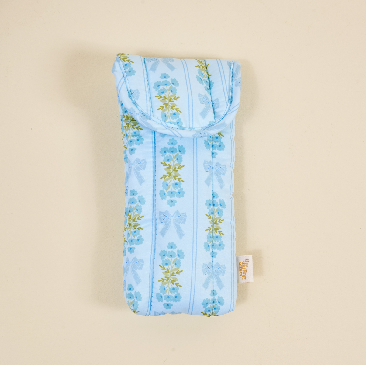 Picture of Puffy Sunglasses Case-Oh So Fancy Blue