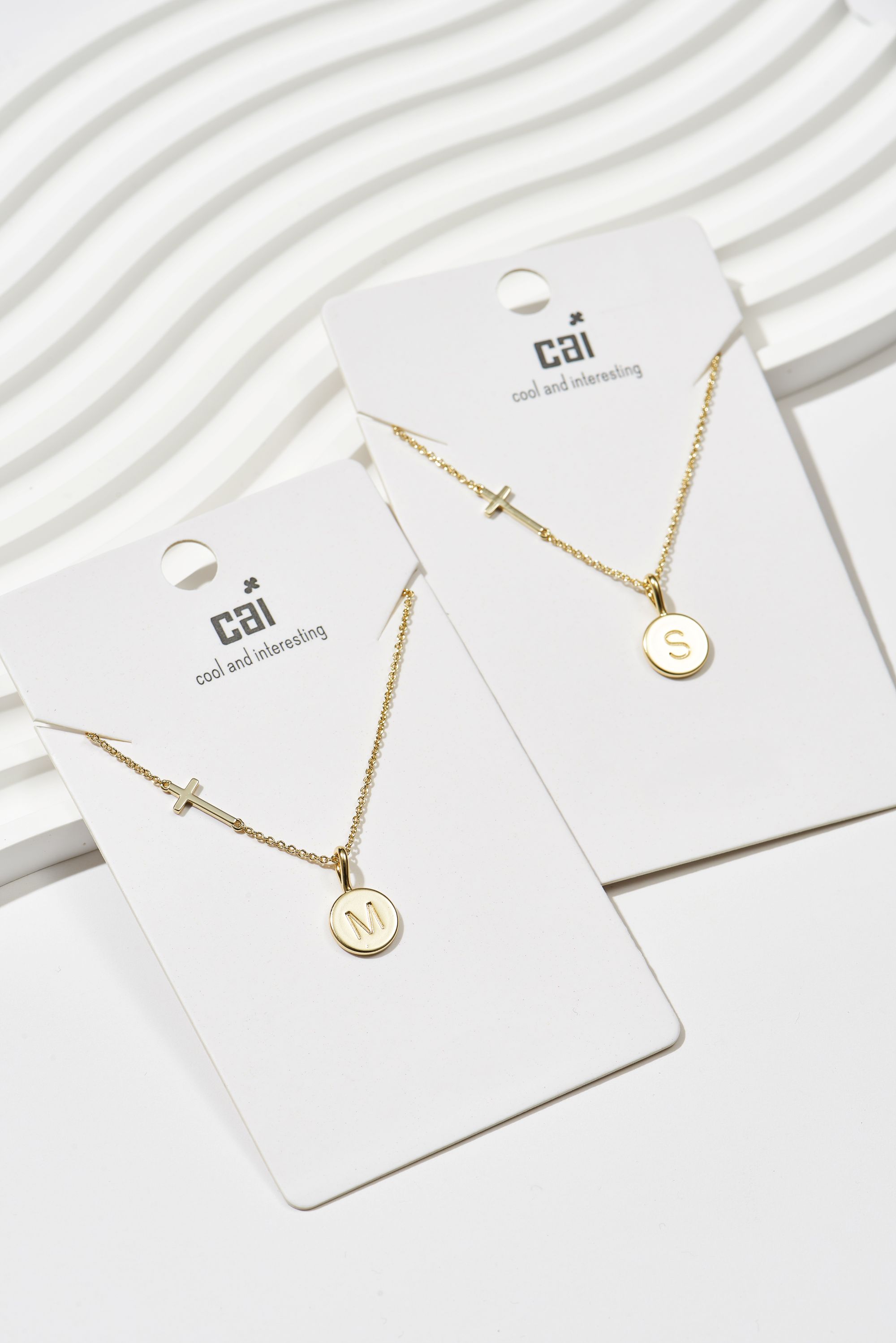 Picture of 26pc gold simple blessing disc initial necklace pa