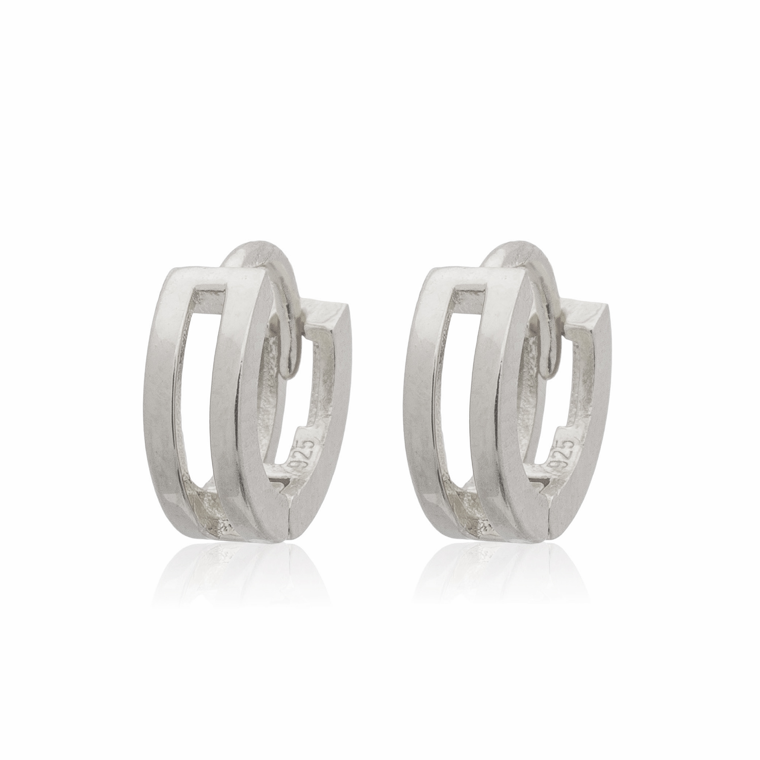 Picture of silver plain mini rectangle center huggie hoop ear