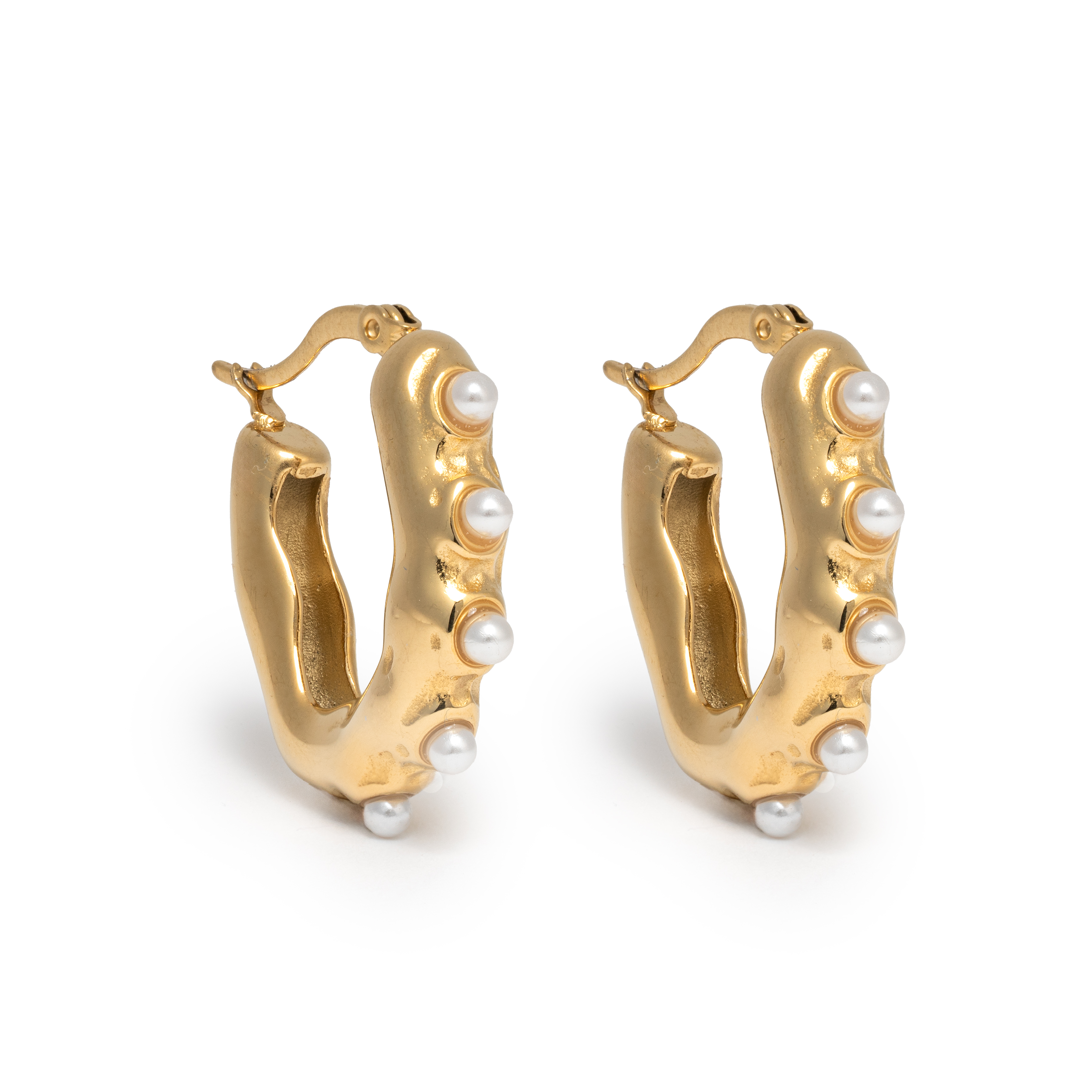 Picture of gold chunky uneven pearl earring