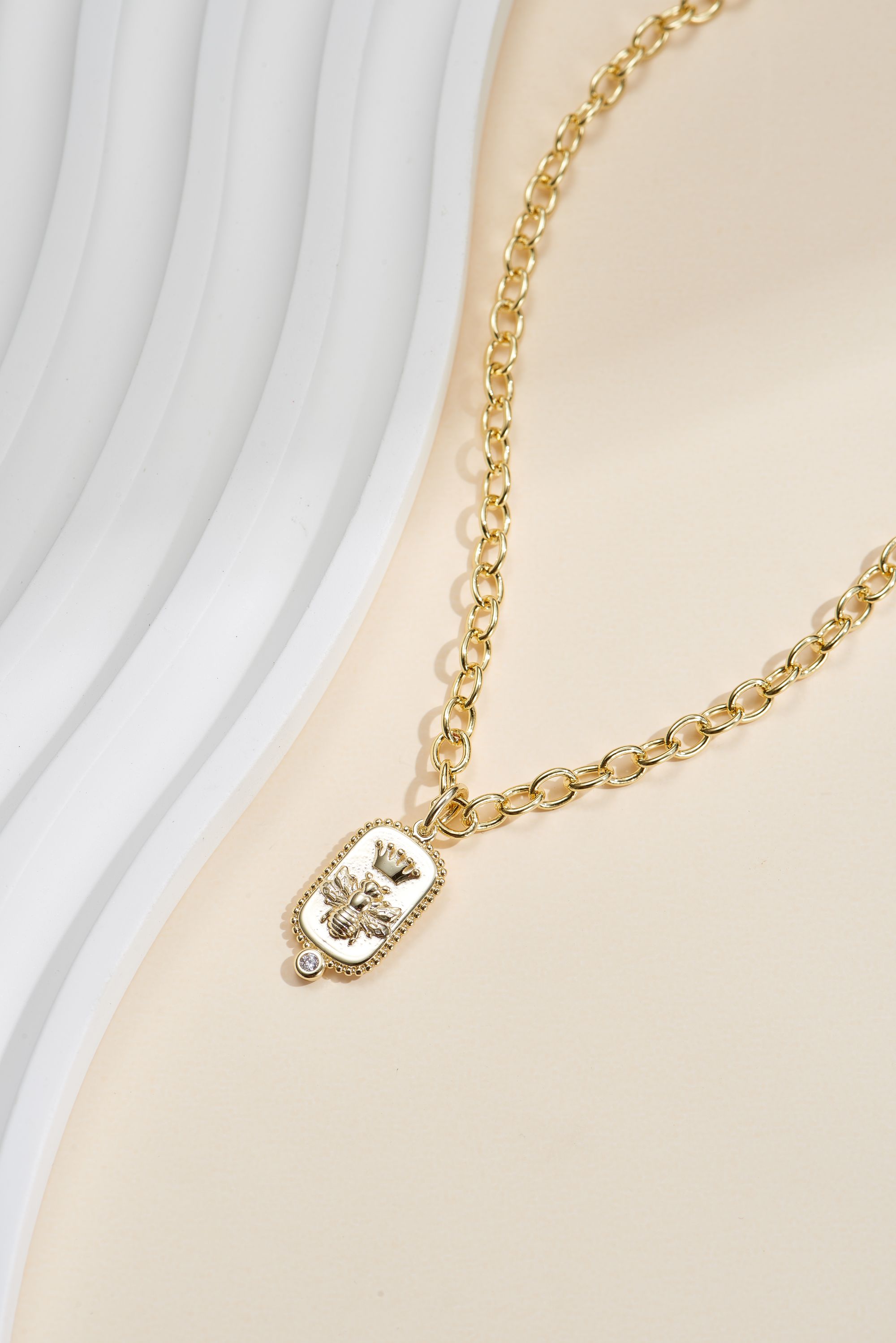 Picture of gold wish and wonder queen bee necklace