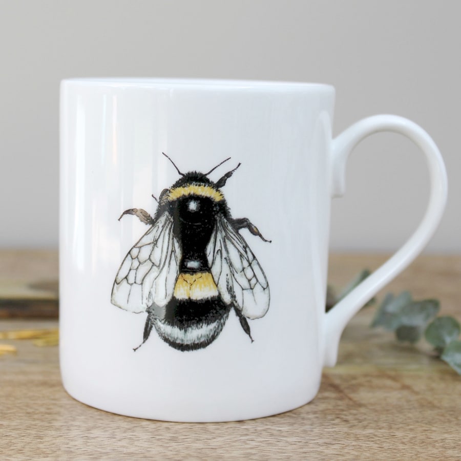 Picture of Bee Mug in a Gift Box