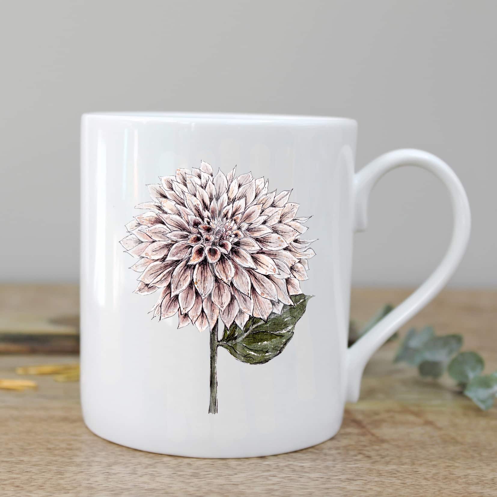 Picture of Dahlia Mug in a Gift Box