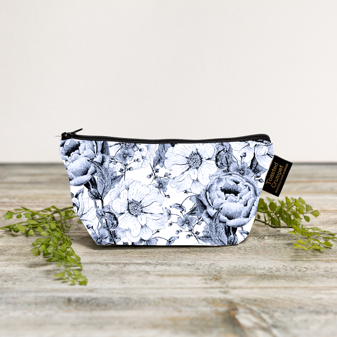 Picture of Chateau (Jardin) Makeup Bag