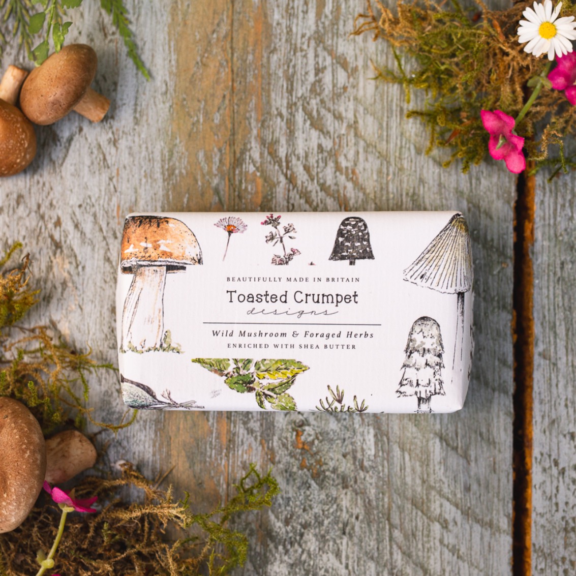 Picture of Wild Mushroom & Foraged Herbs Soap