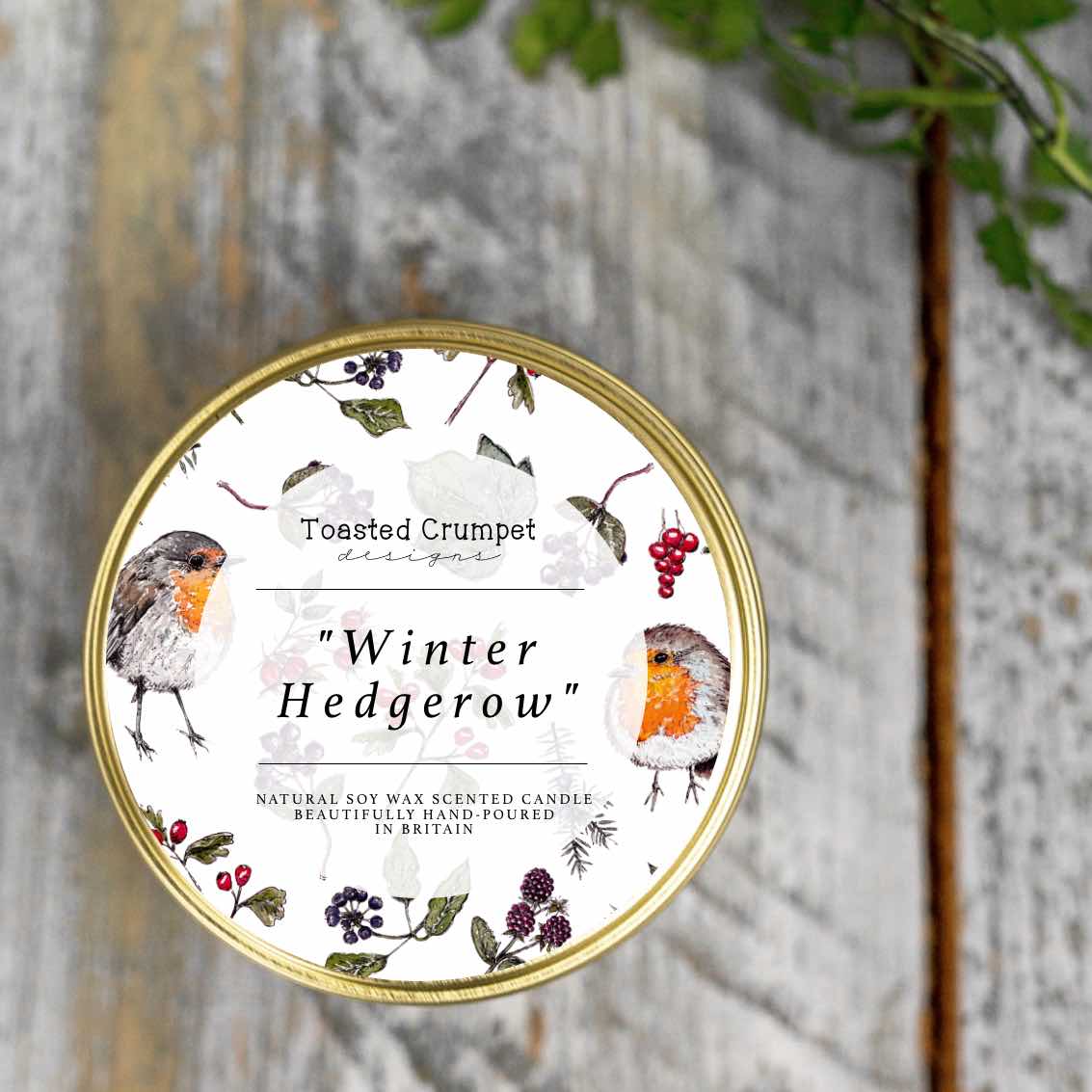 Picture of Winter Hedgerow Candle in a Matt Gold Tin