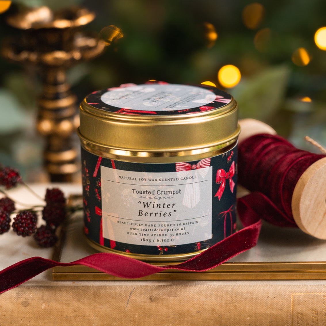 Picture of Winter Berries Candle in a Matt Gold Tin