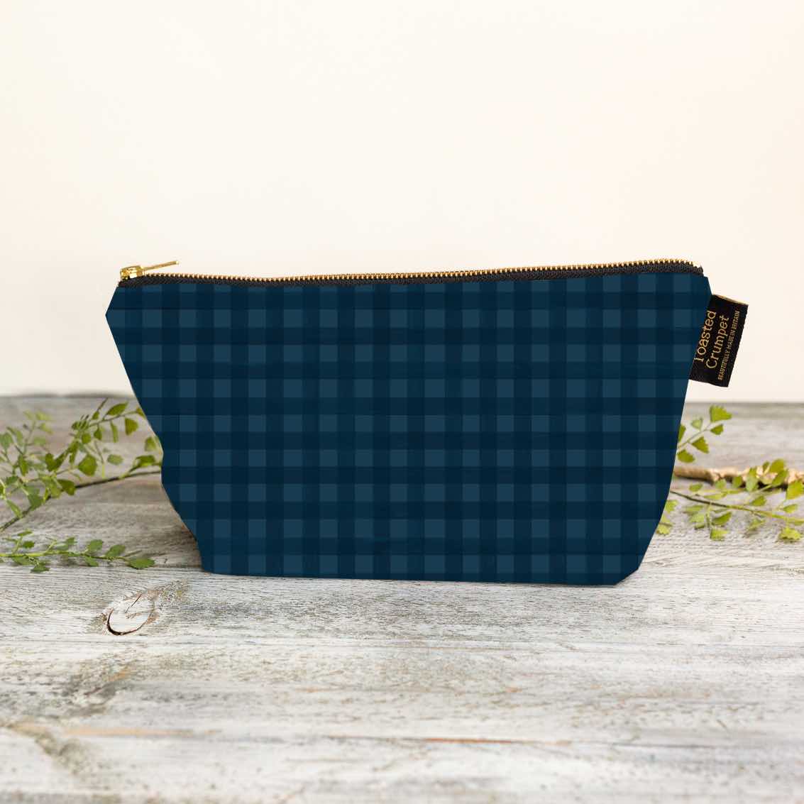 Picture of Midnight Blue (Check) Wash Bag