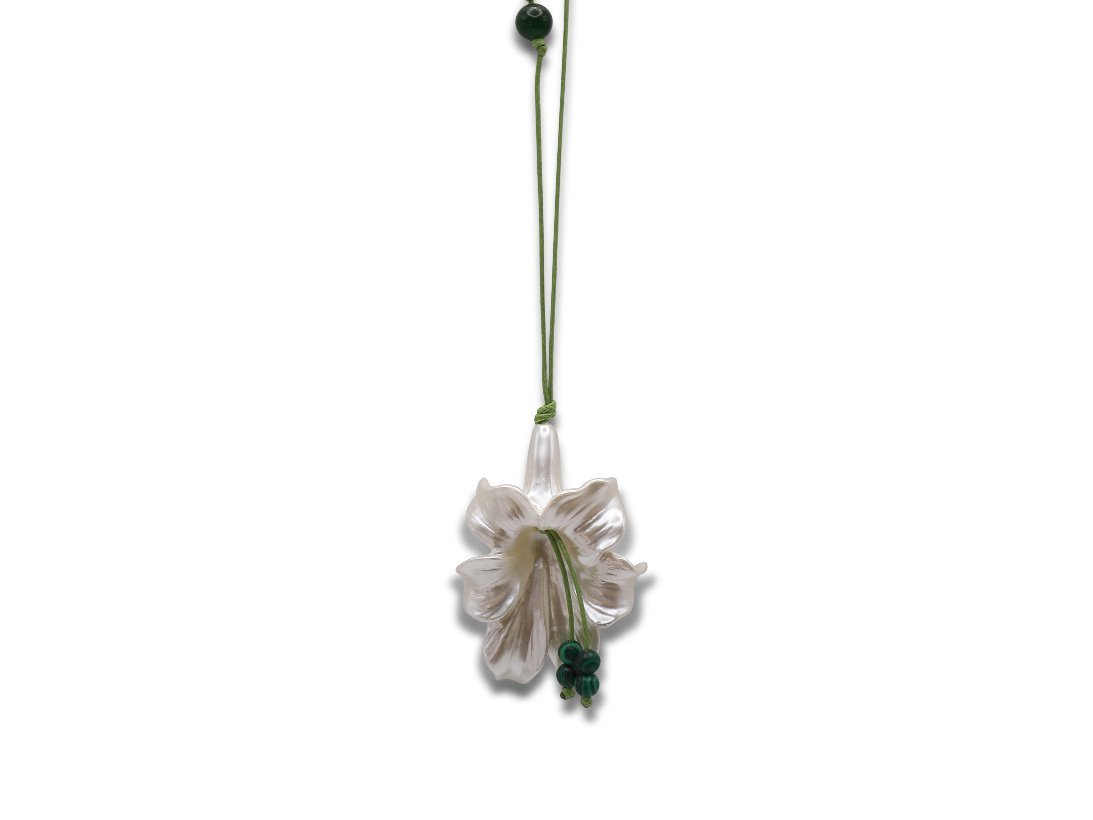Picture of GREEN OPHELIA FLOWER STRING PENDANT